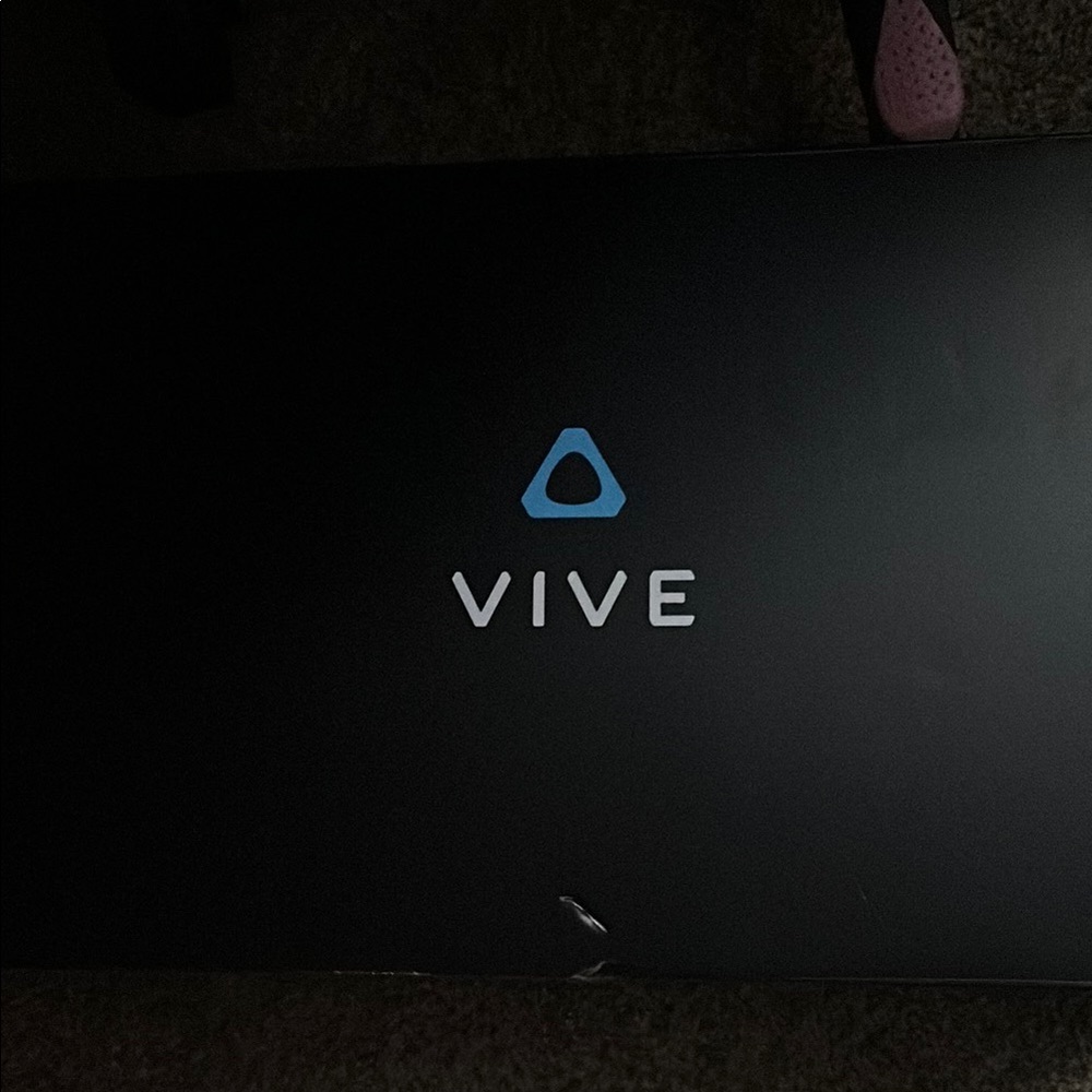Vive VR - Black and Blue, rarely used. NEED GONE